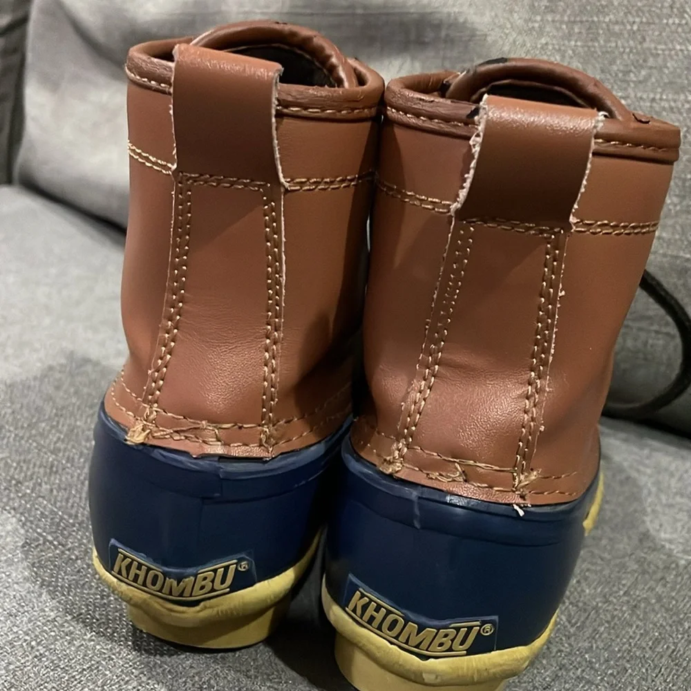 Khombu Tan Blue Duck Boot Ankle Booties  Thermolite rain or snow boot